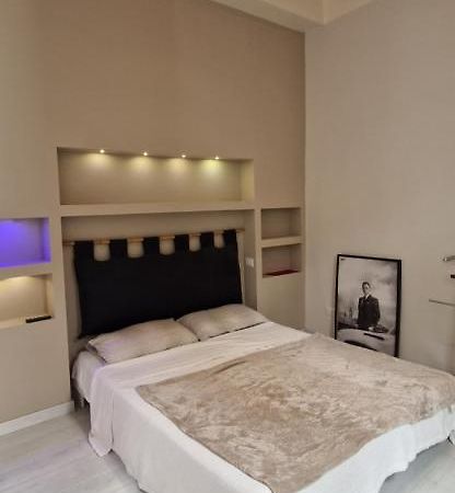 Savelli Apartment Old Town - Near Navona Place Rom Exteriör bild